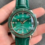 TW Factory Replica Omega Seamaster 300m Green Lazurite Dial 8913 Movement Watch